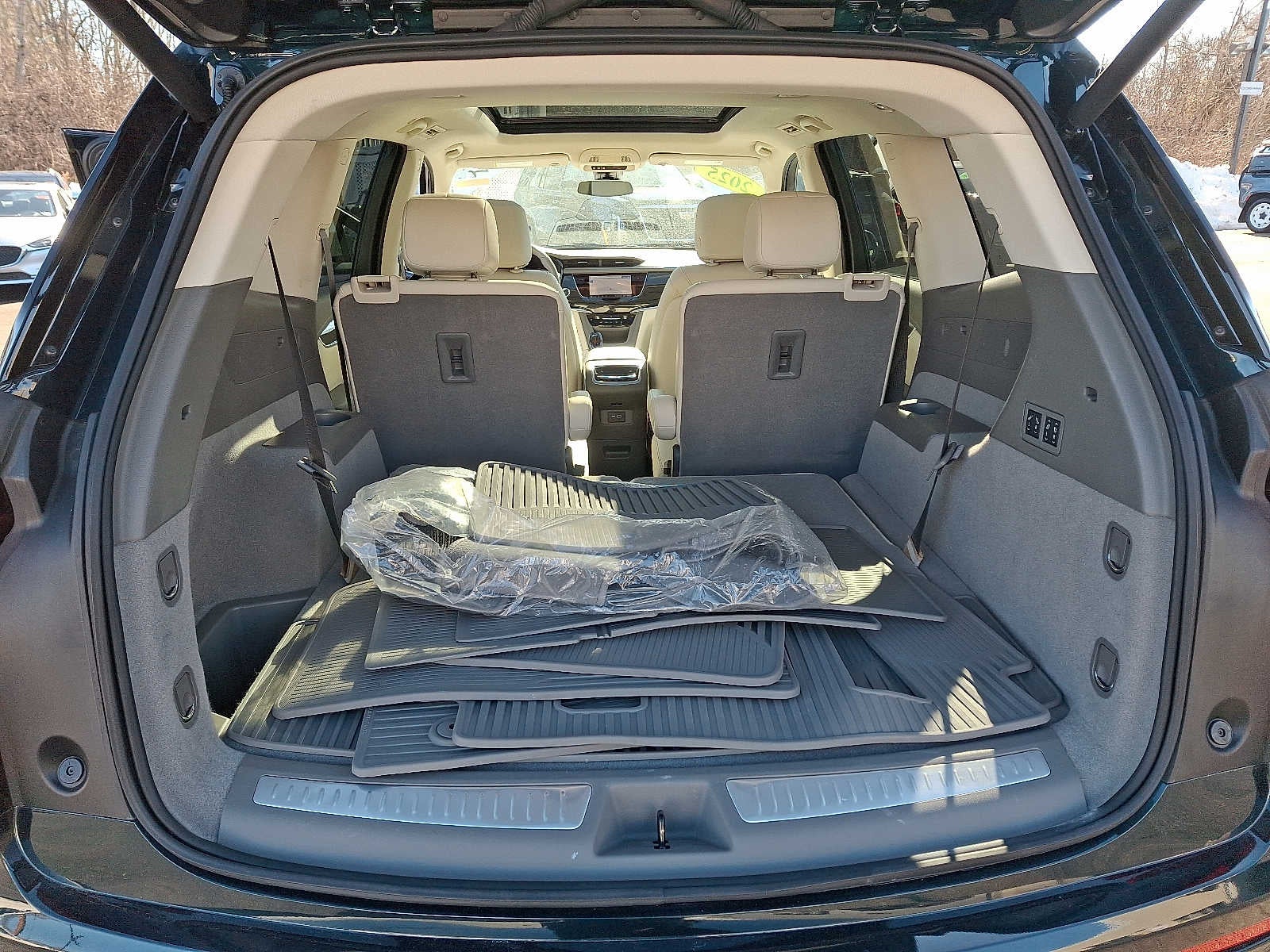 2025 Cadillac XT6 Premium Luxury