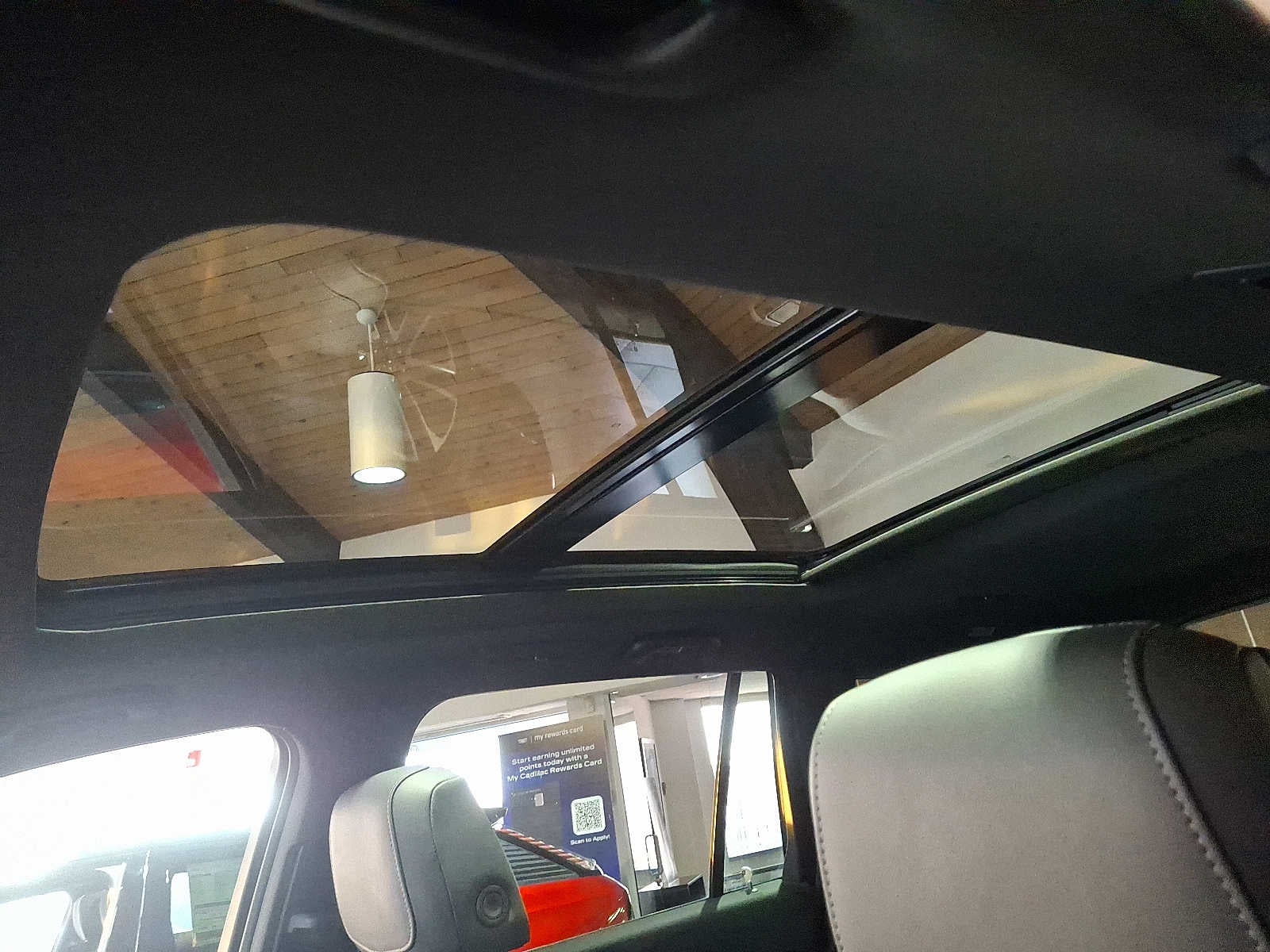 2025 Cadillac XT6 Sport