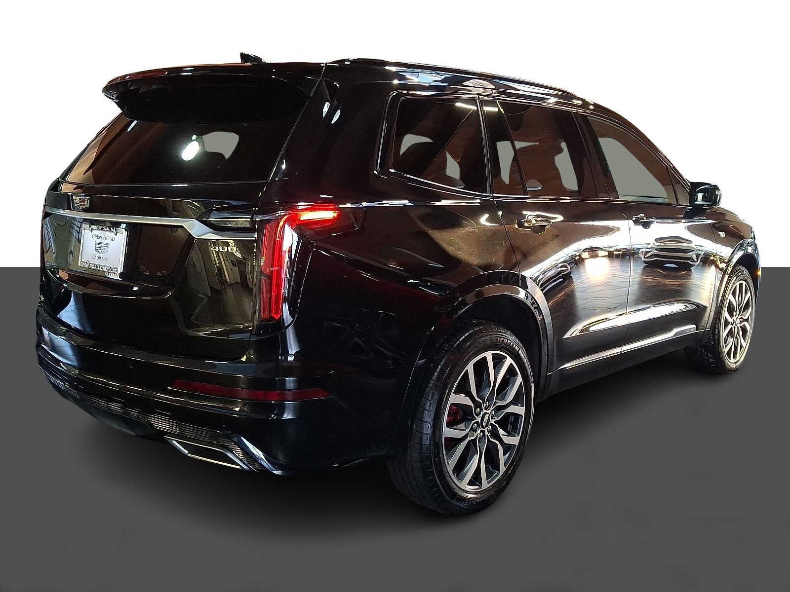 2025 Cadillac XT6 Sport