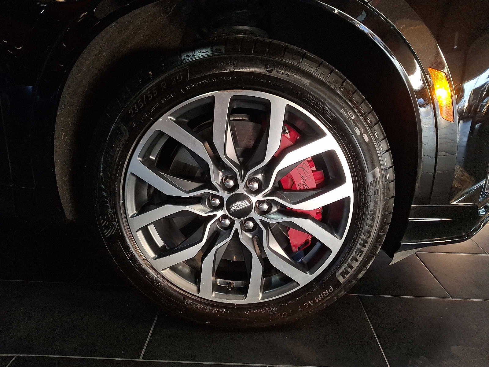 2025 Cadillac XT6 Sport