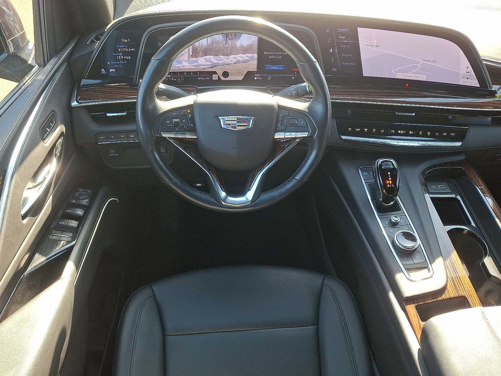 2023 Cadillac Escalade Luxury