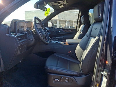 2023 Cadillac Escalade Luxury