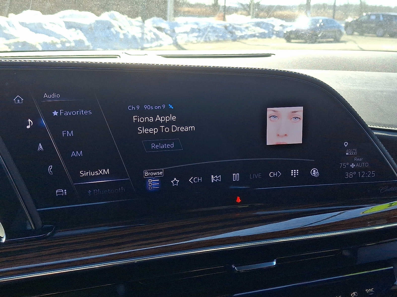 2023 Cadillac Escalade Luxury