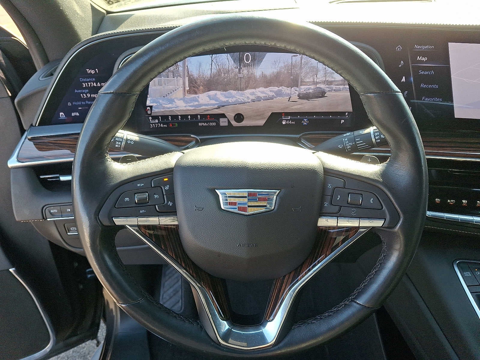 2023 Cadillac Escalade Luxury