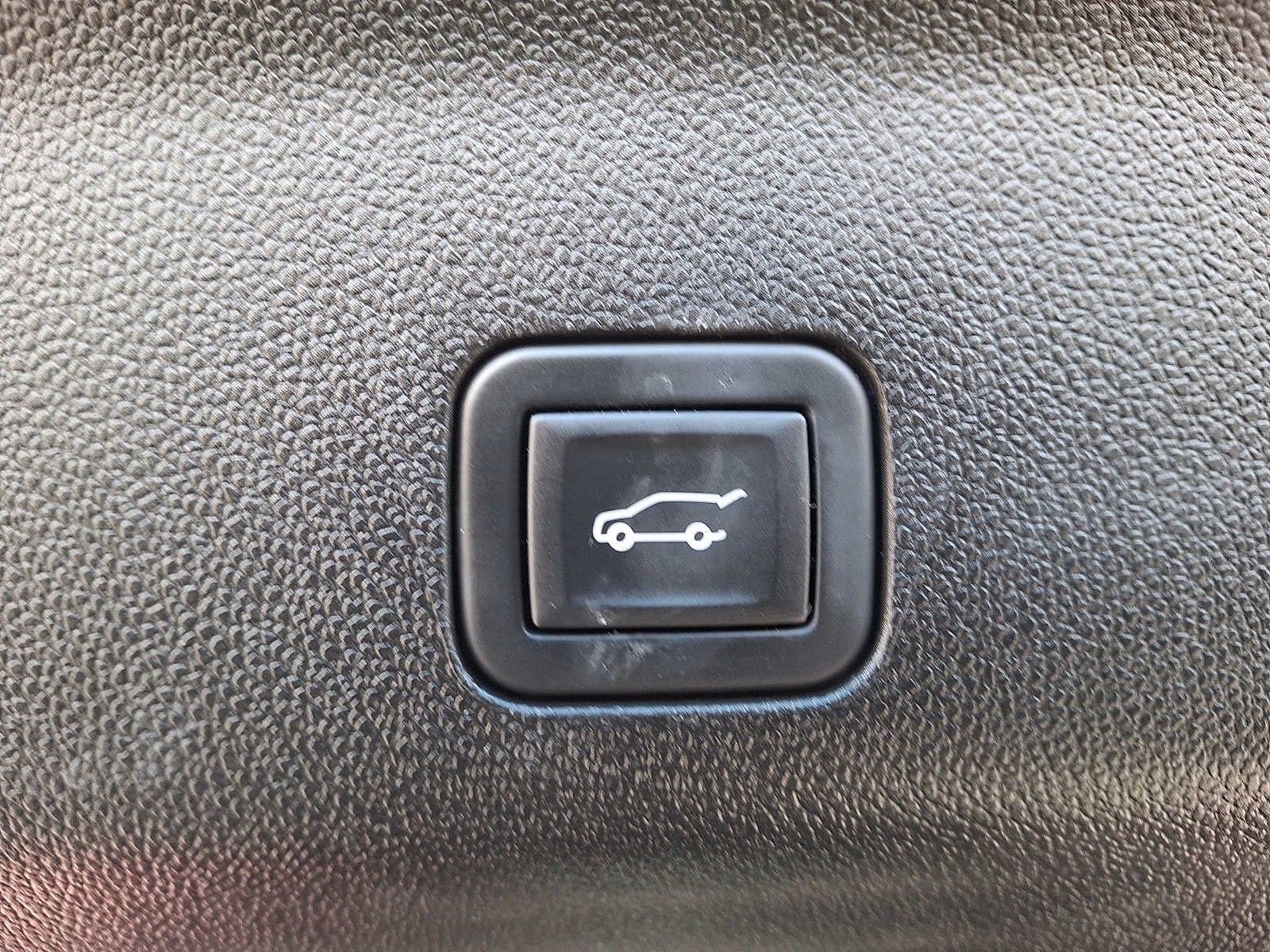 2023 Cadillac Escalade Luxury