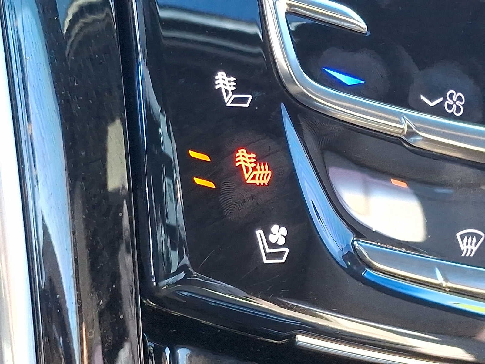 2020 Cadillac Escalade Platinum