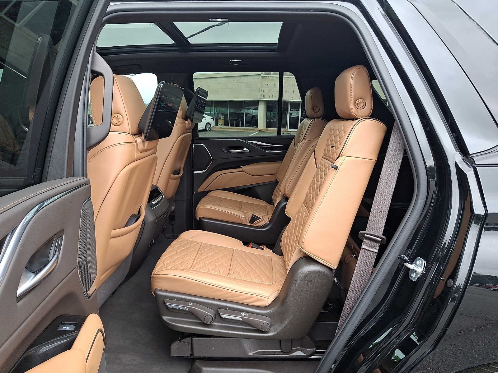 2024 Cadillac Escalade Sport