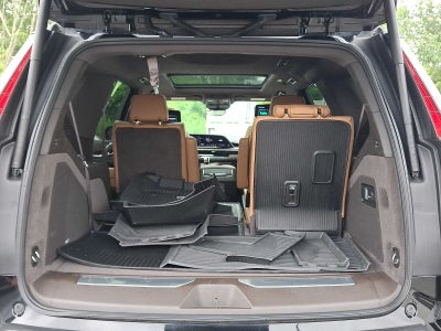 2024 Cadillac Escalade Sport