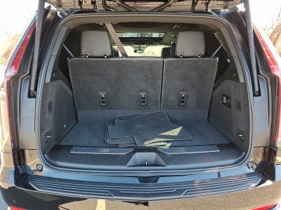 2022 Cadillac Escalade Sport