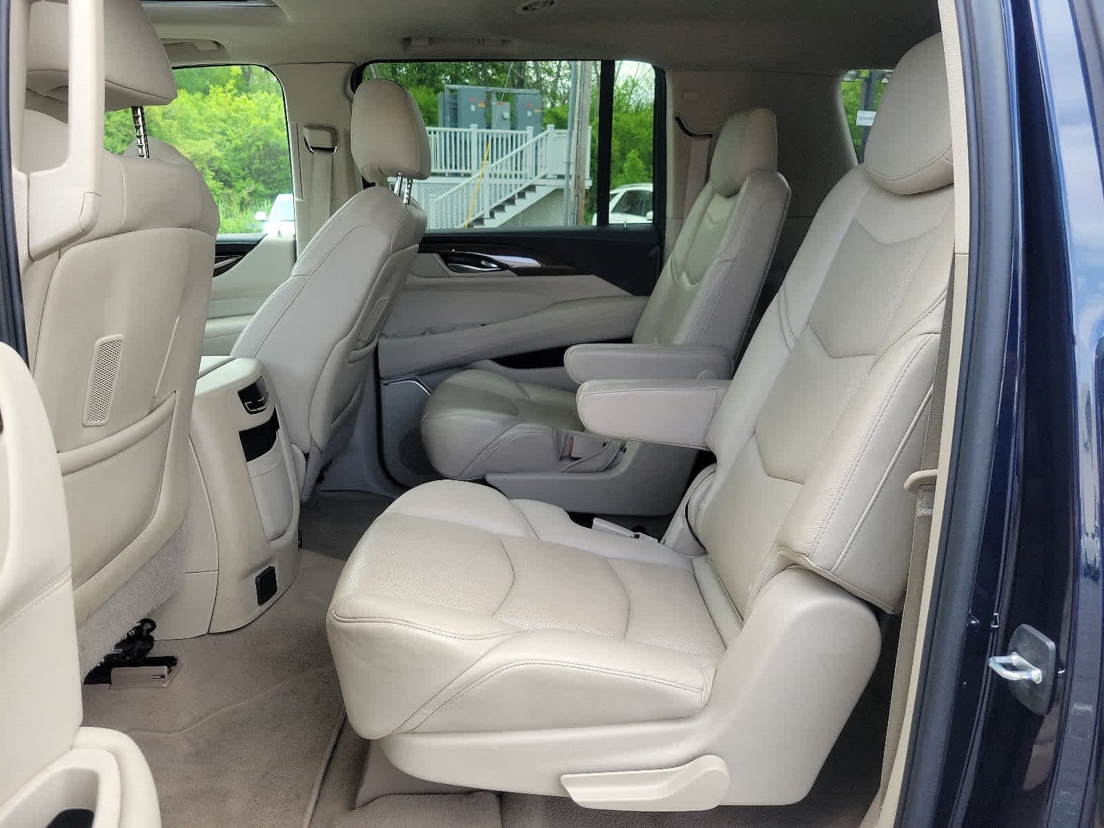 2020 Cadillac Escalade ESV Luxury