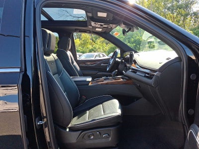 2024 Cadillac Escalade ESV Premium Luxury