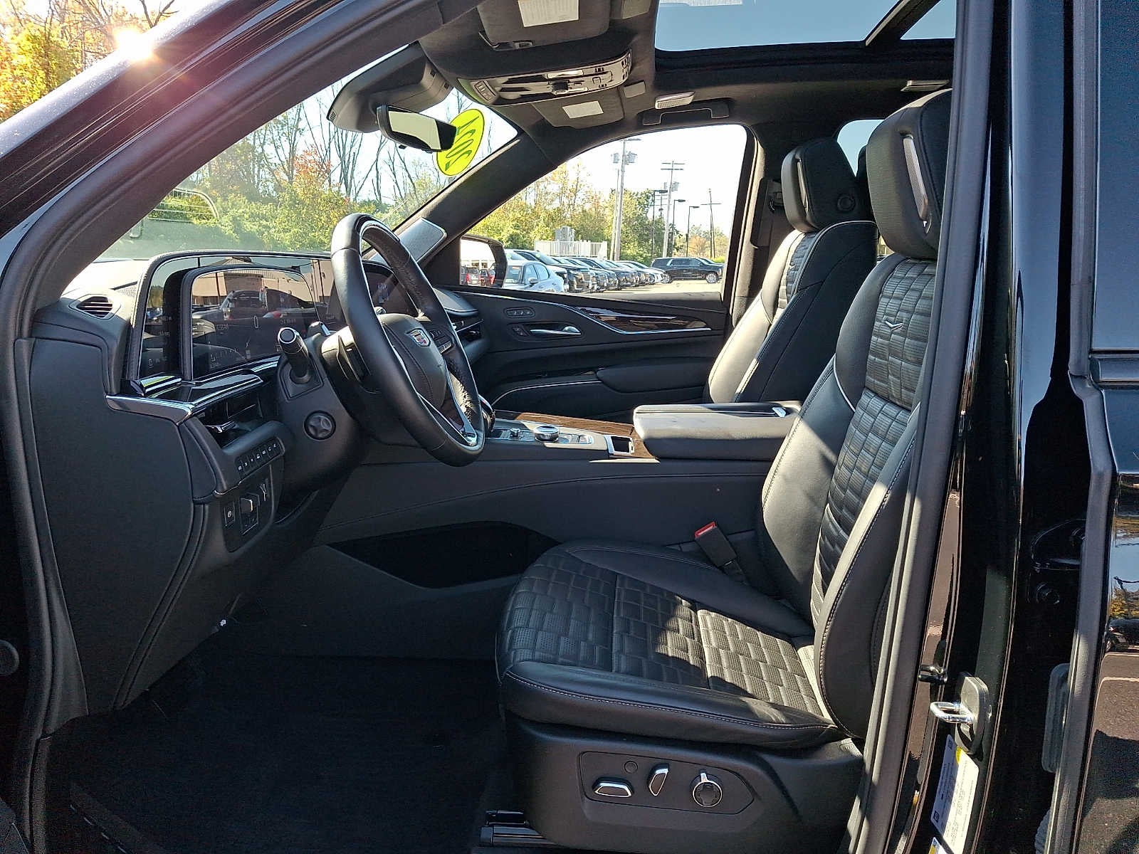 2024 Cadillac Escalade ESV Sport Platinum