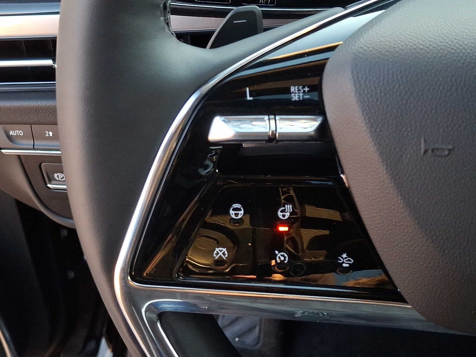 2025 Cadillac Escalade Premium Luxury