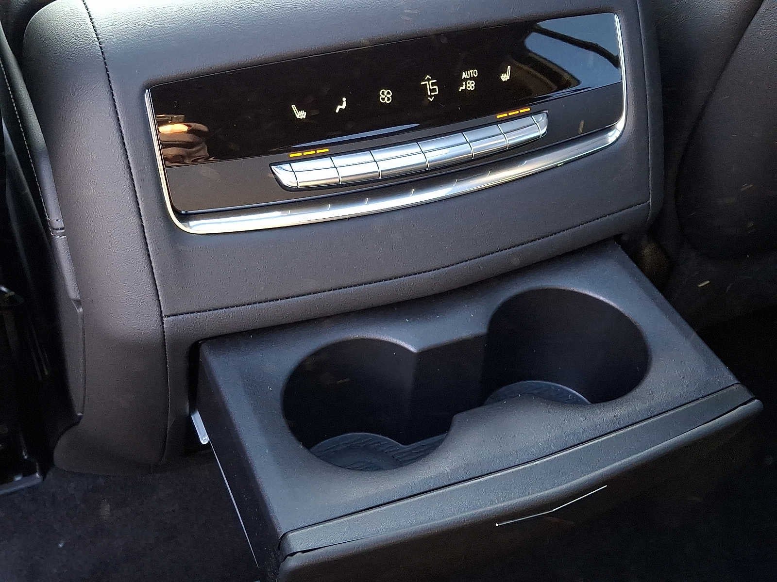 2025 Cadillac Escalade ESV Premium Luxury