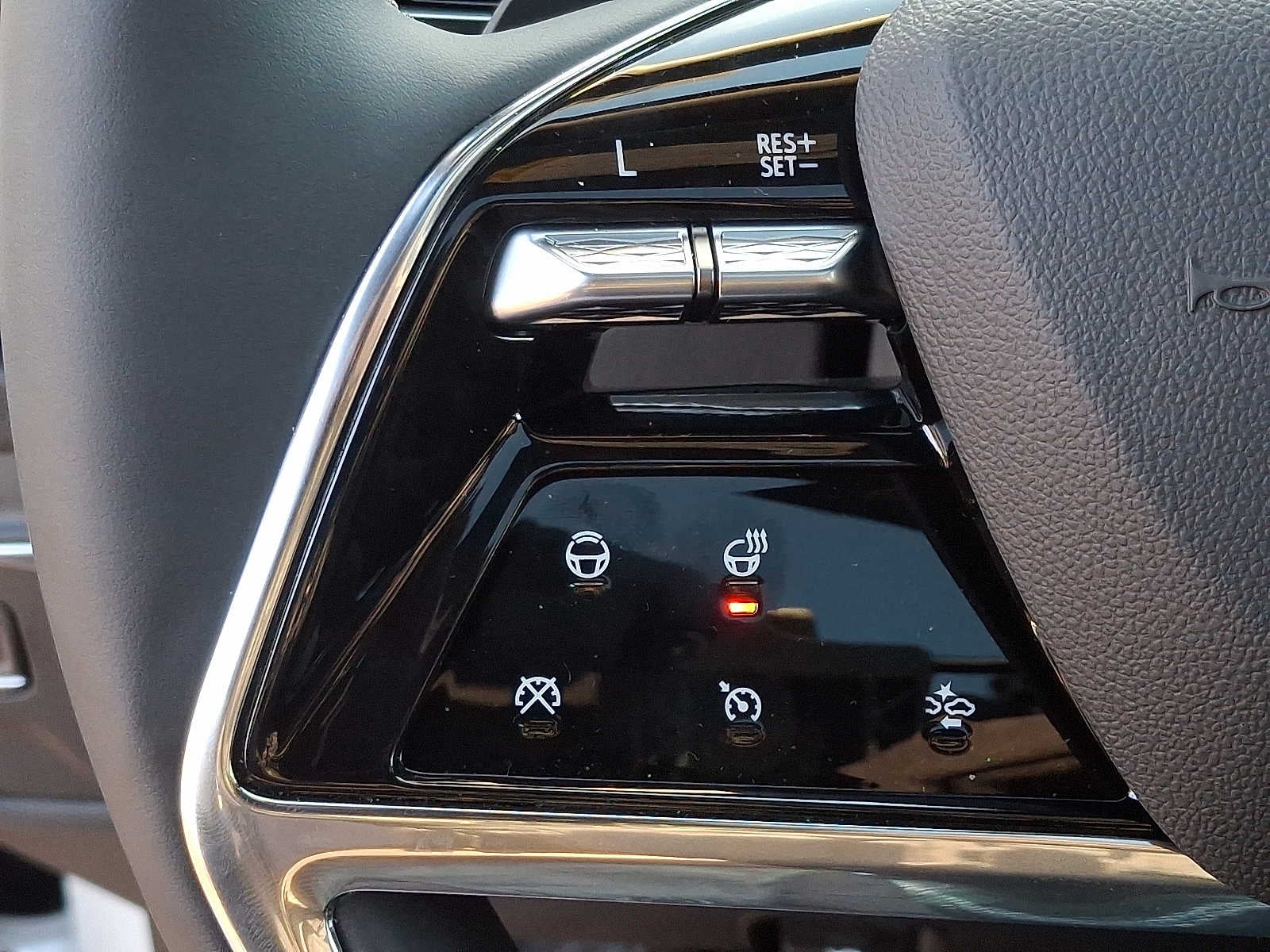 2025 Cadillac Escalade ESV Premium Luxury