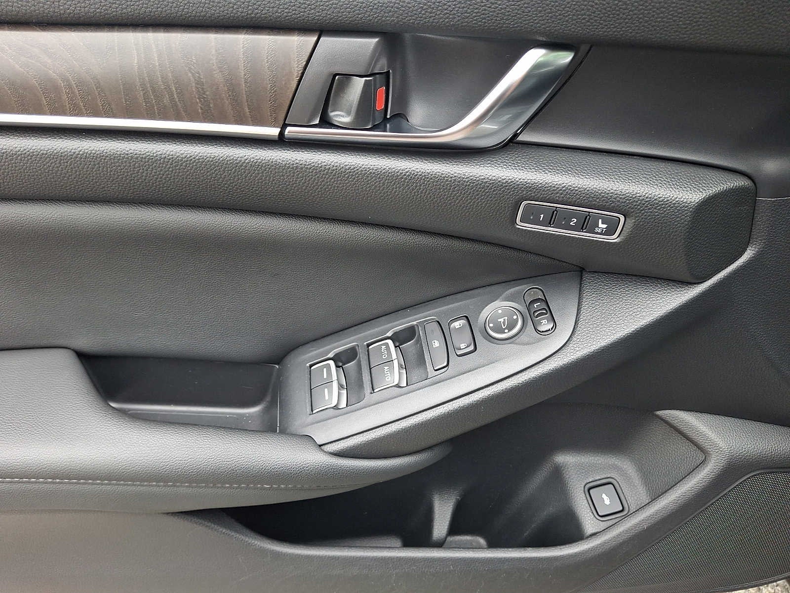 2019 Honda Accord Hybrid Touring