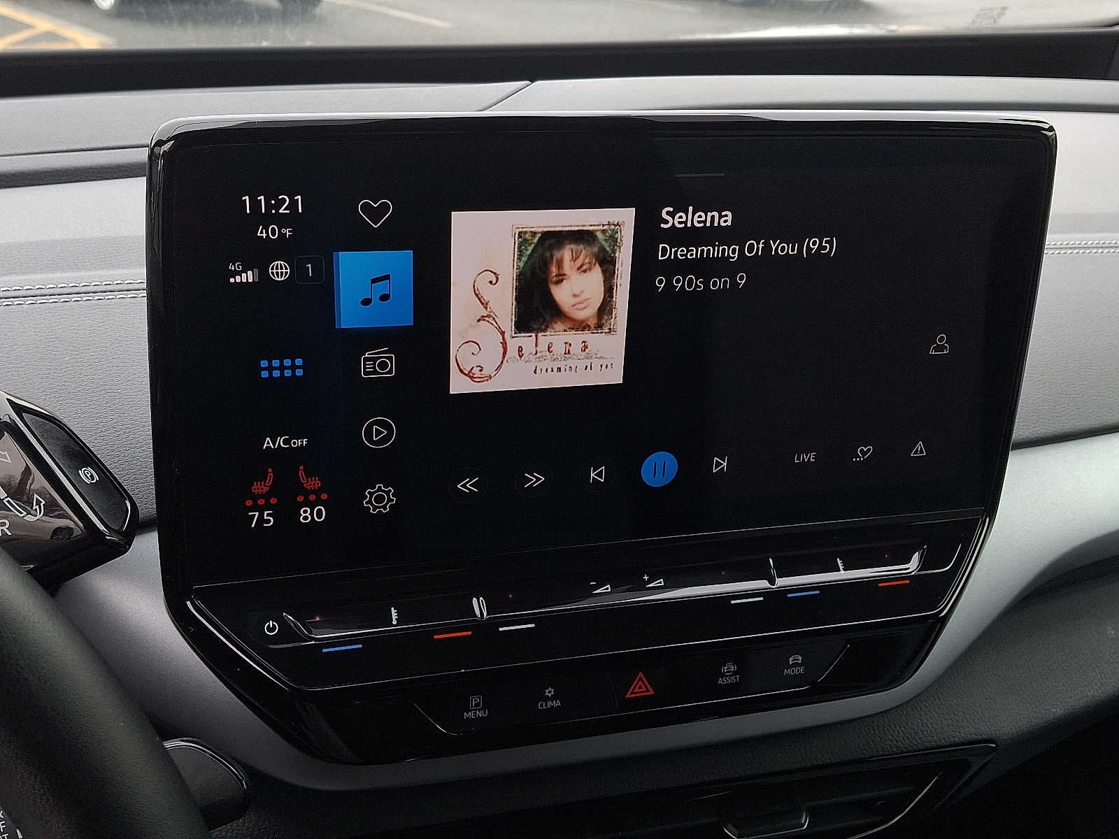 2023 Volkswagen ID.4 Pro