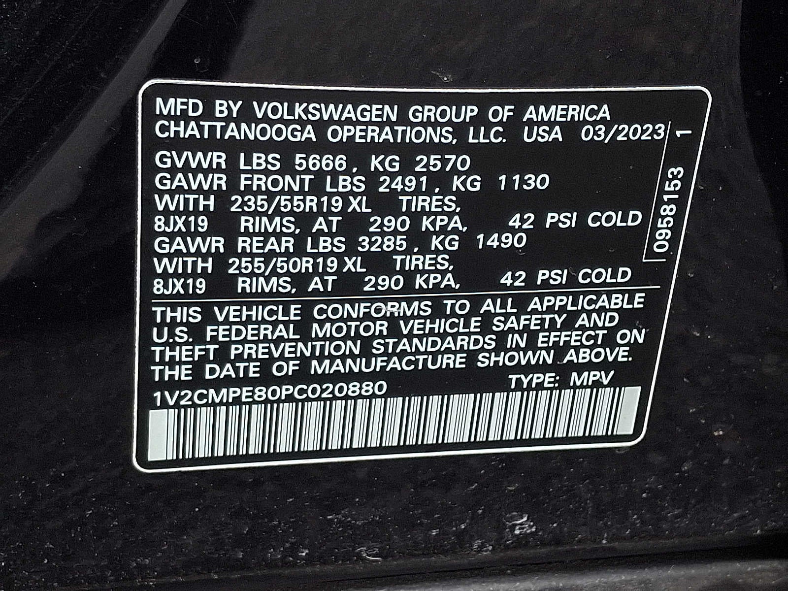 2023 Volkswagen ID.4 Pro