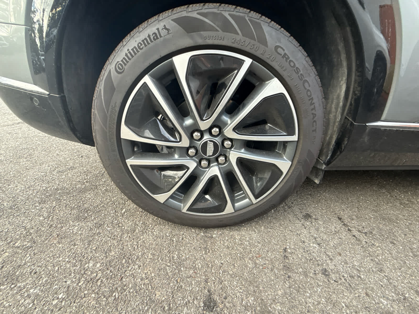 2025 Cadillac OPTIQ Sport 1