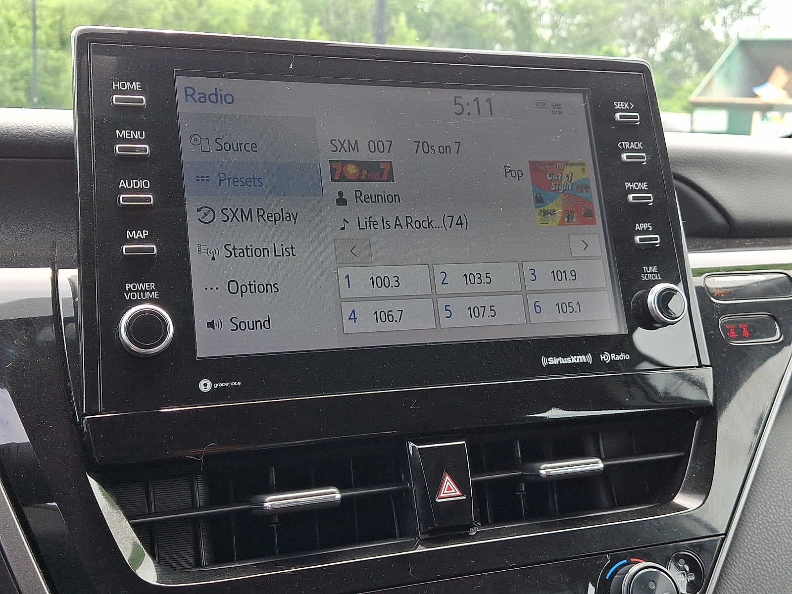 2023 Toyota Camry Hybrid XLE