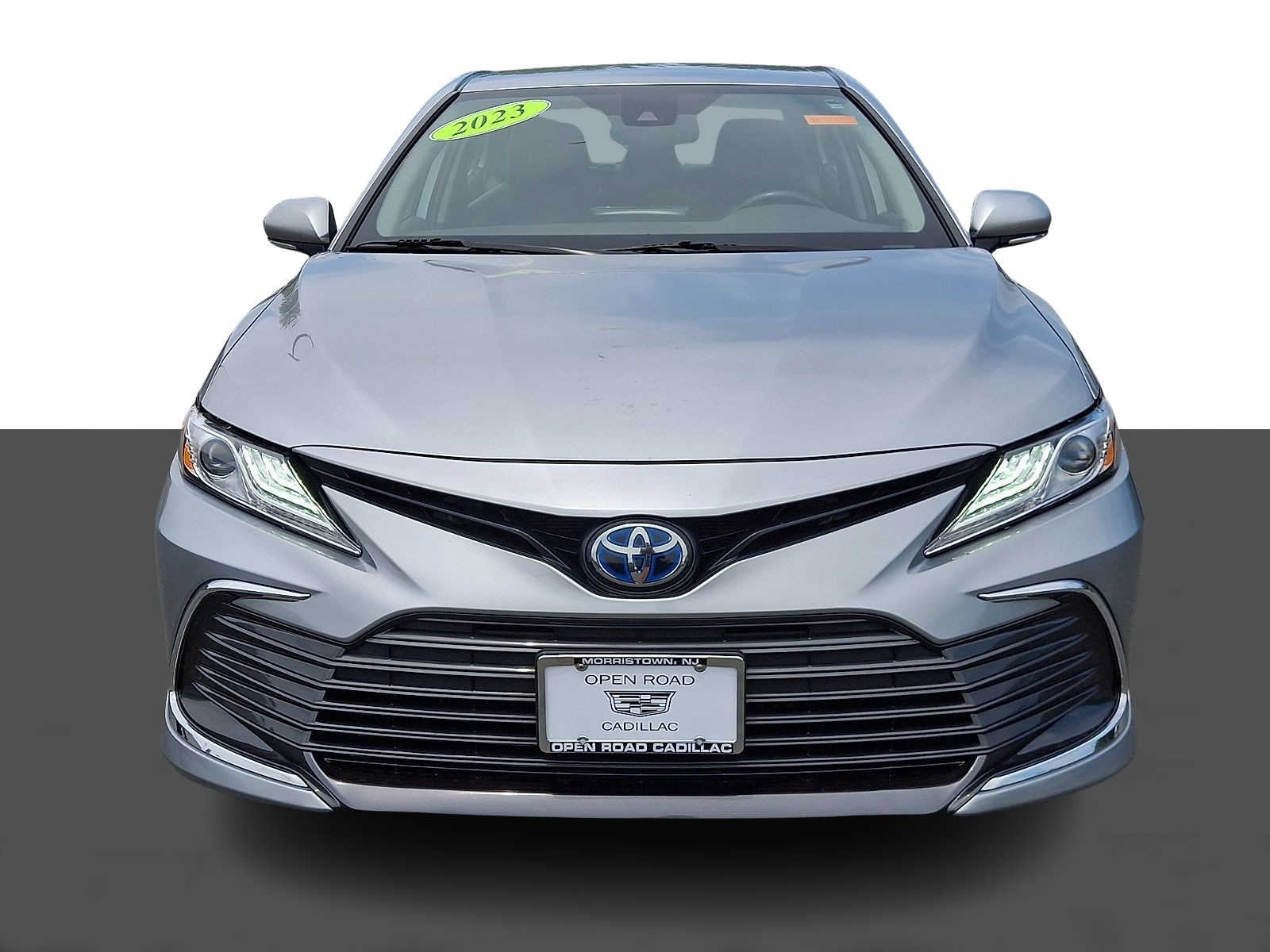 2023 Toyota Camry Hybrid XLE
