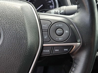 2023 Toyota Camry Hybrid XLE