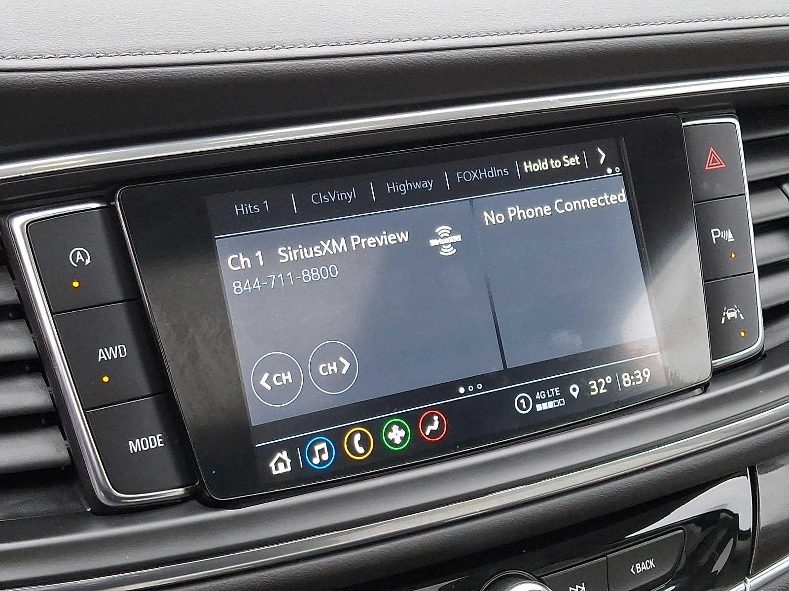 2024 Buick Enclave Essence