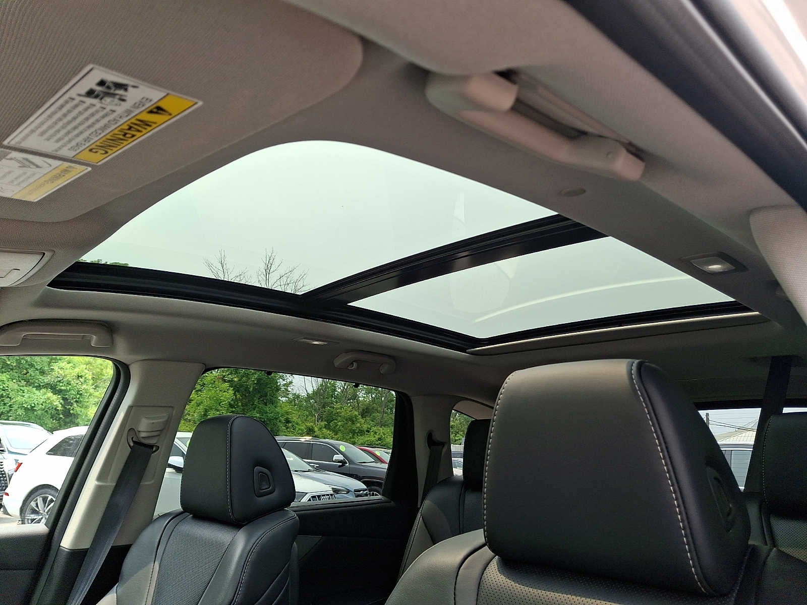 2023 Acura MDX w/Technology Package