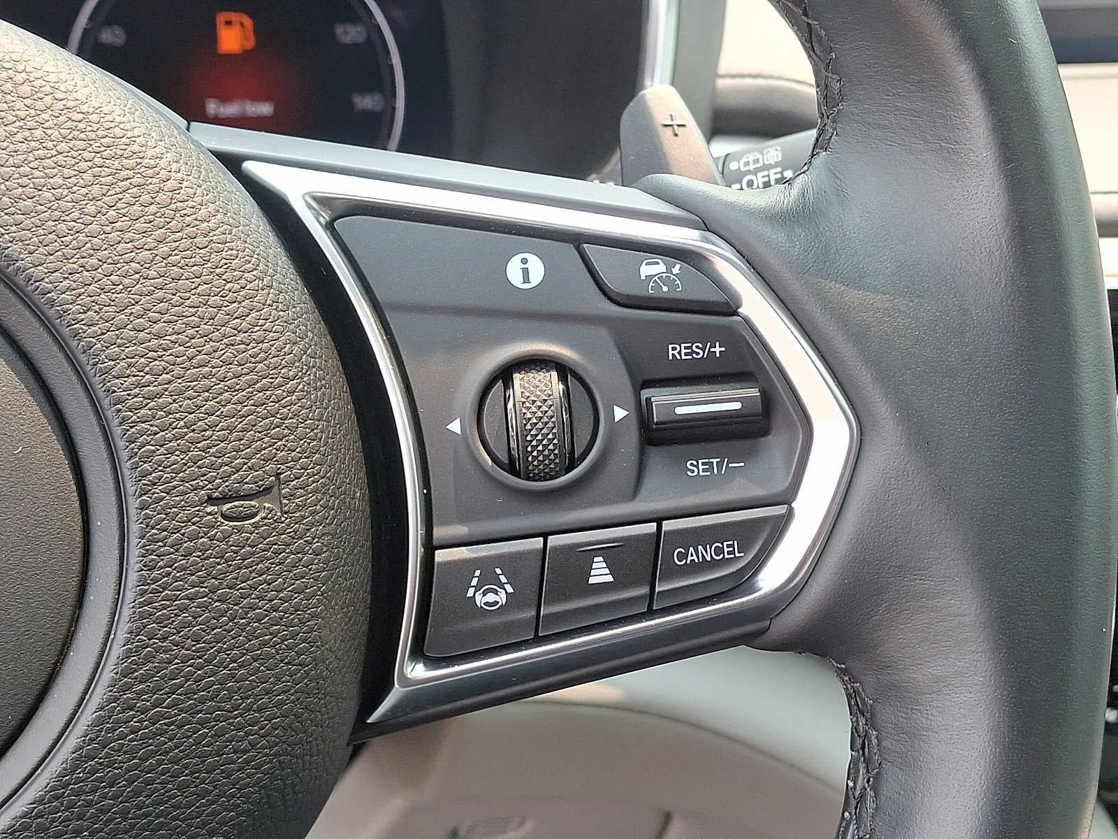 2023 Acura MDX w/Technology Package