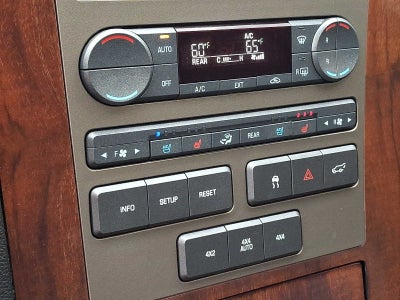2011 Lincoln Navigator 4DR WGN 4WD