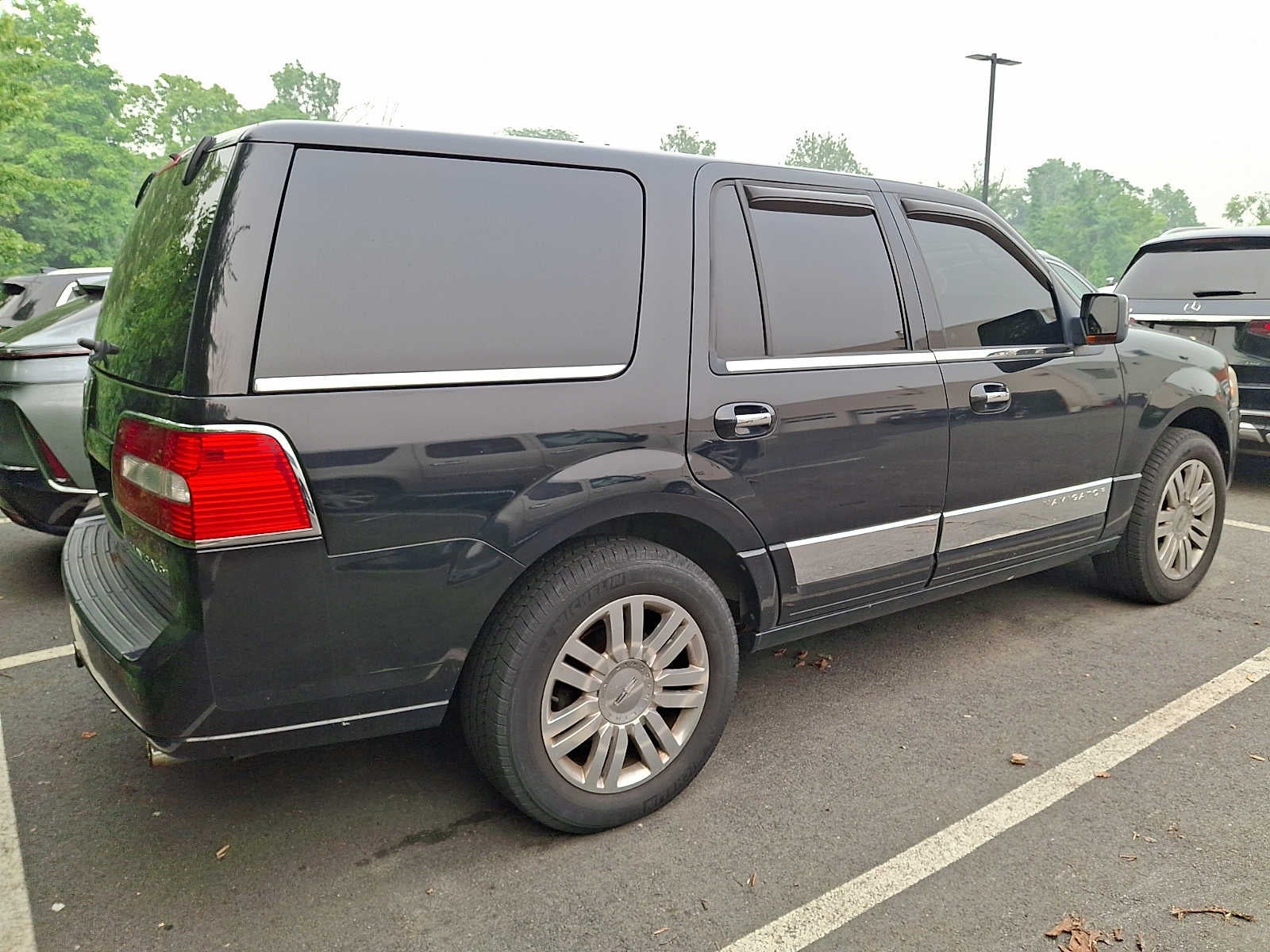 2011 Lincoln Navigator 4DR WGN 4WD