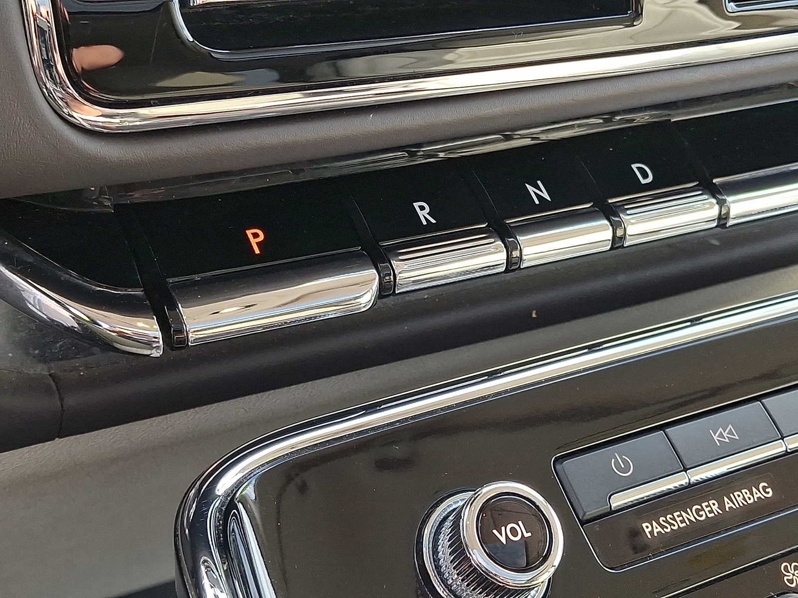 2021 Lincoln Navigator L Black Label