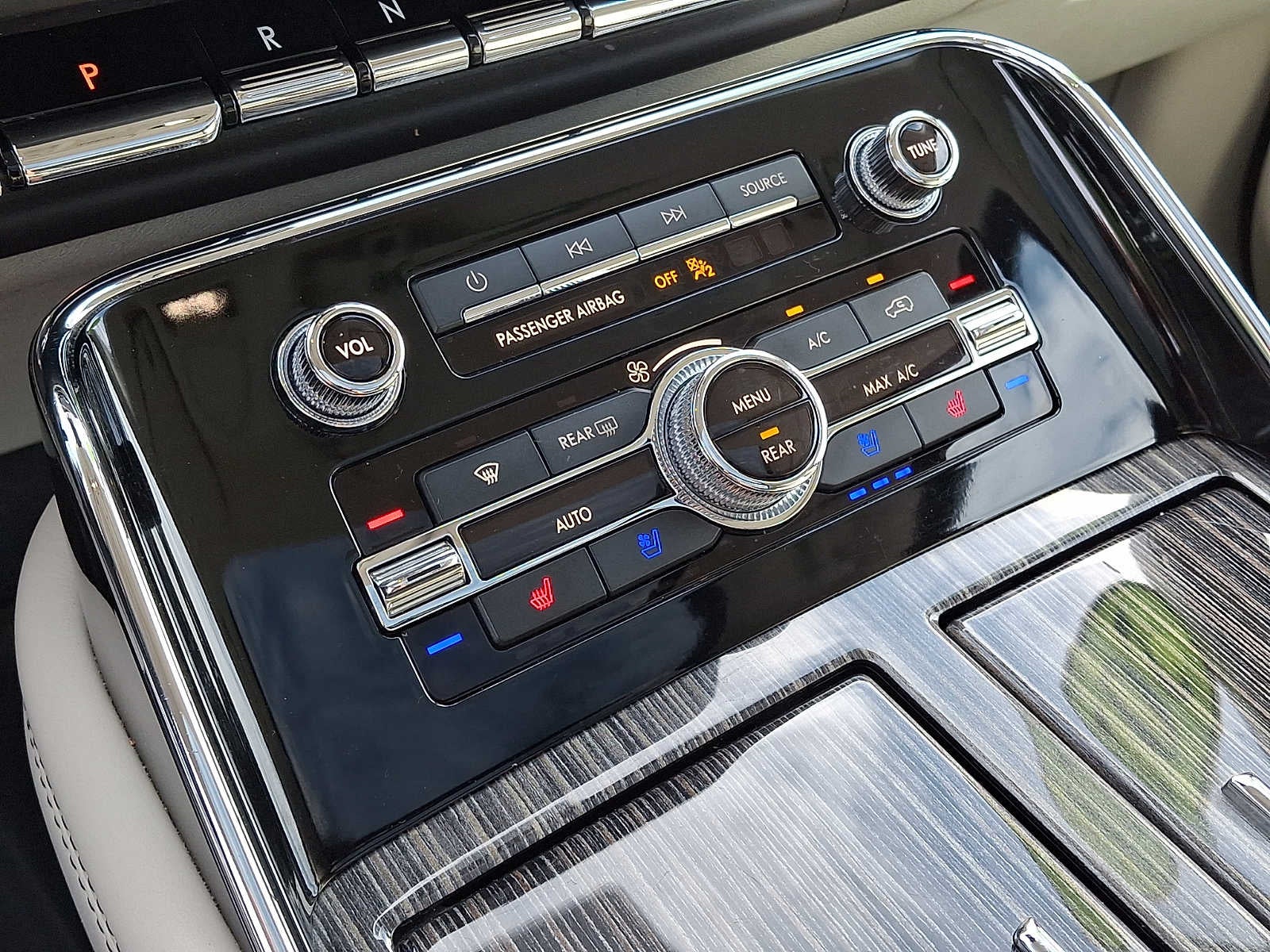 2021 Lincoln Navigator L Black Label