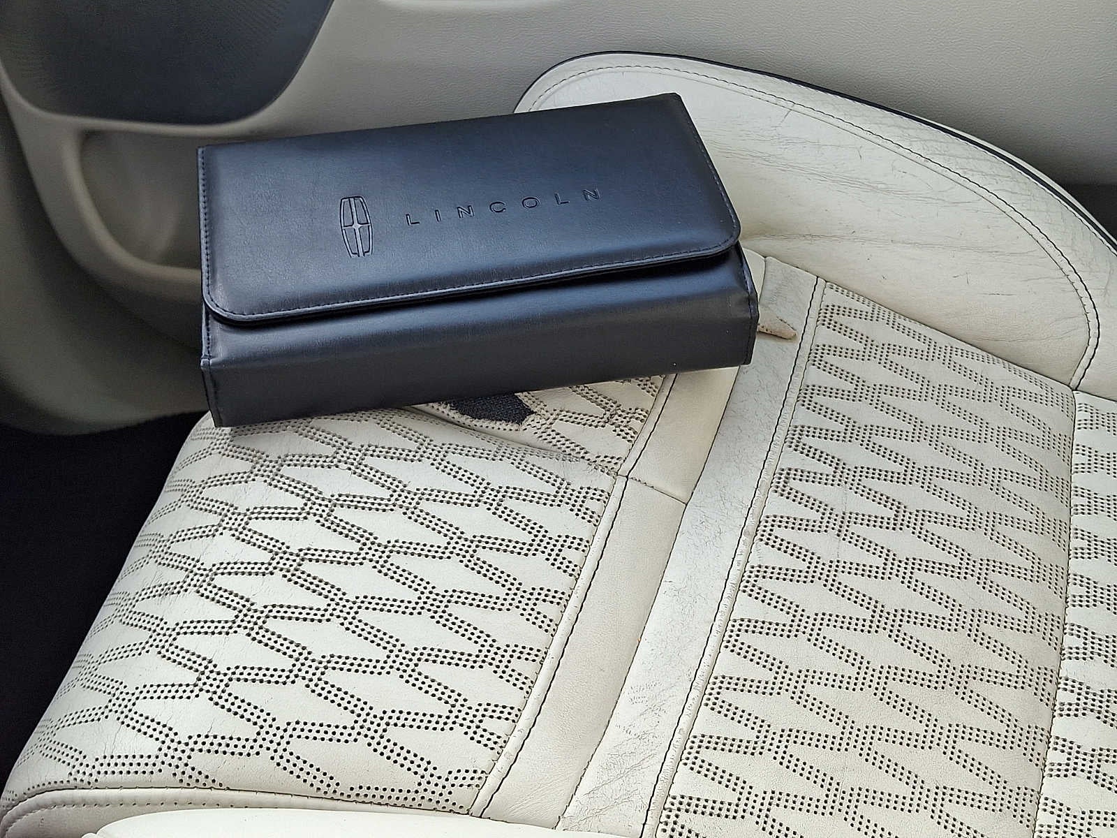 2021 Lincoln Navigator L Black Label