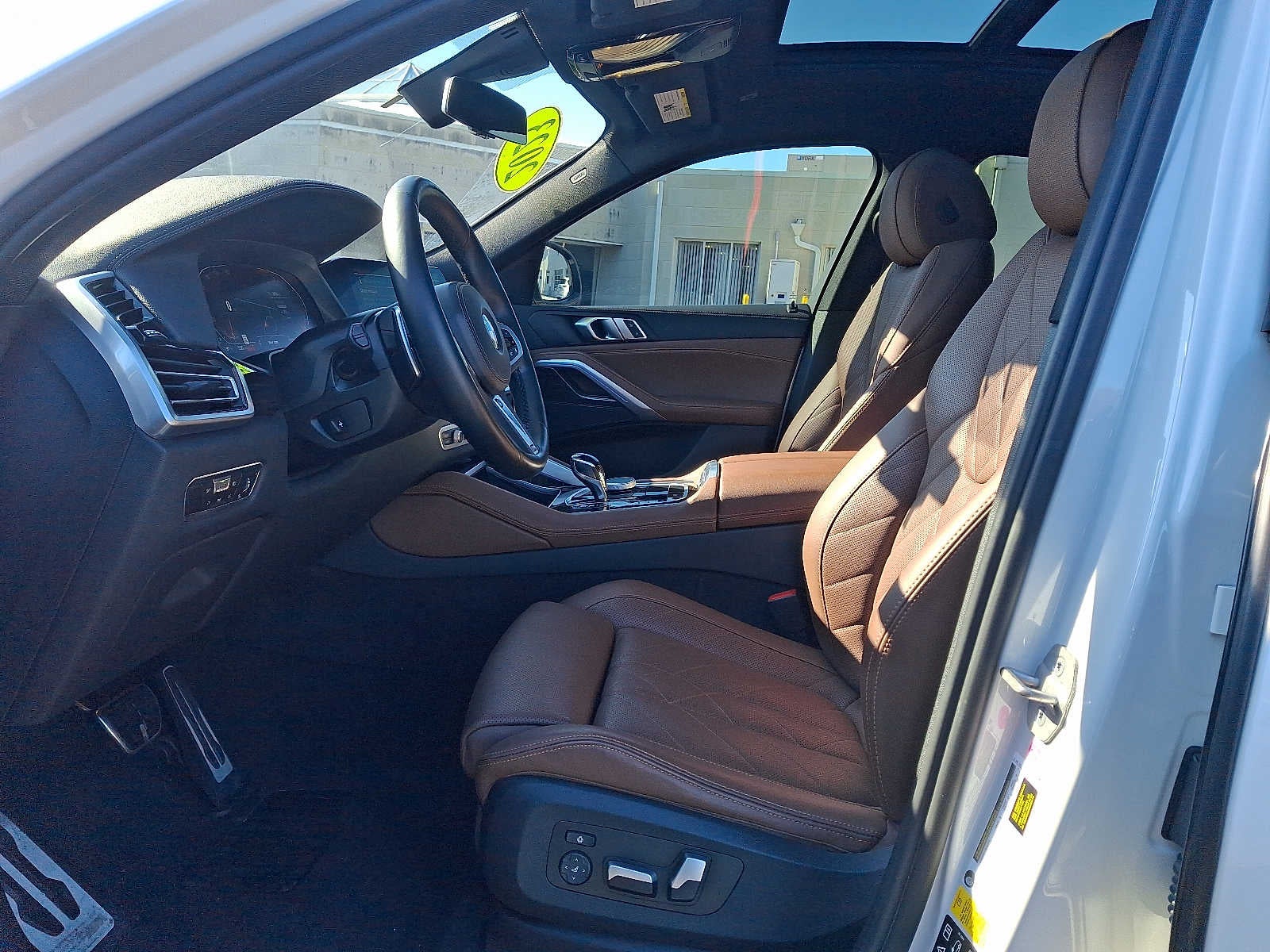 2023 BMW X6 xDrive40i