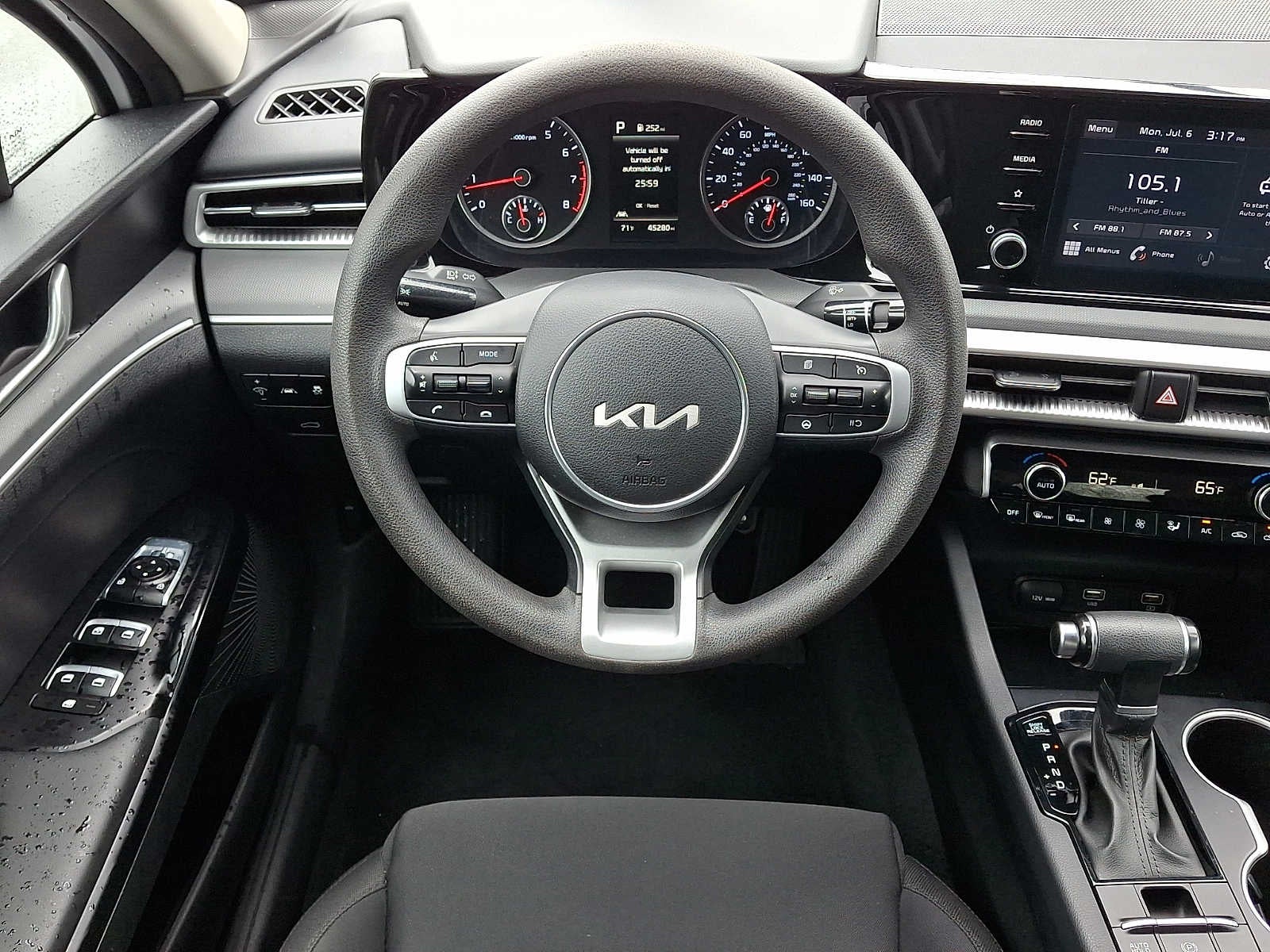 2023 Kia K5 LXS