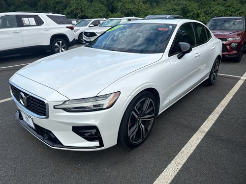 2019 Volvo S60 R-Design