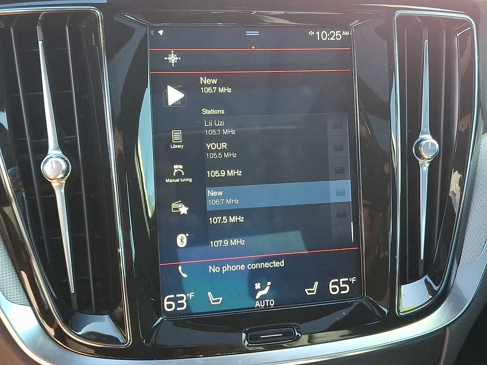 2019 Volvo S60 R-Design