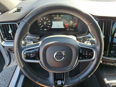 2019 Volvo S60 R-Design
