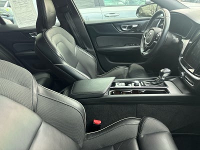 2019 Volvo S60 R-Design