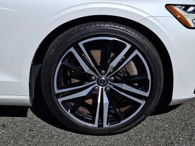 2019 Volvo S60 R-Design