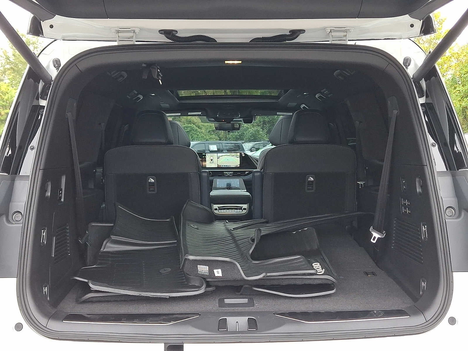 2026 INFINITI QX80 SPORT