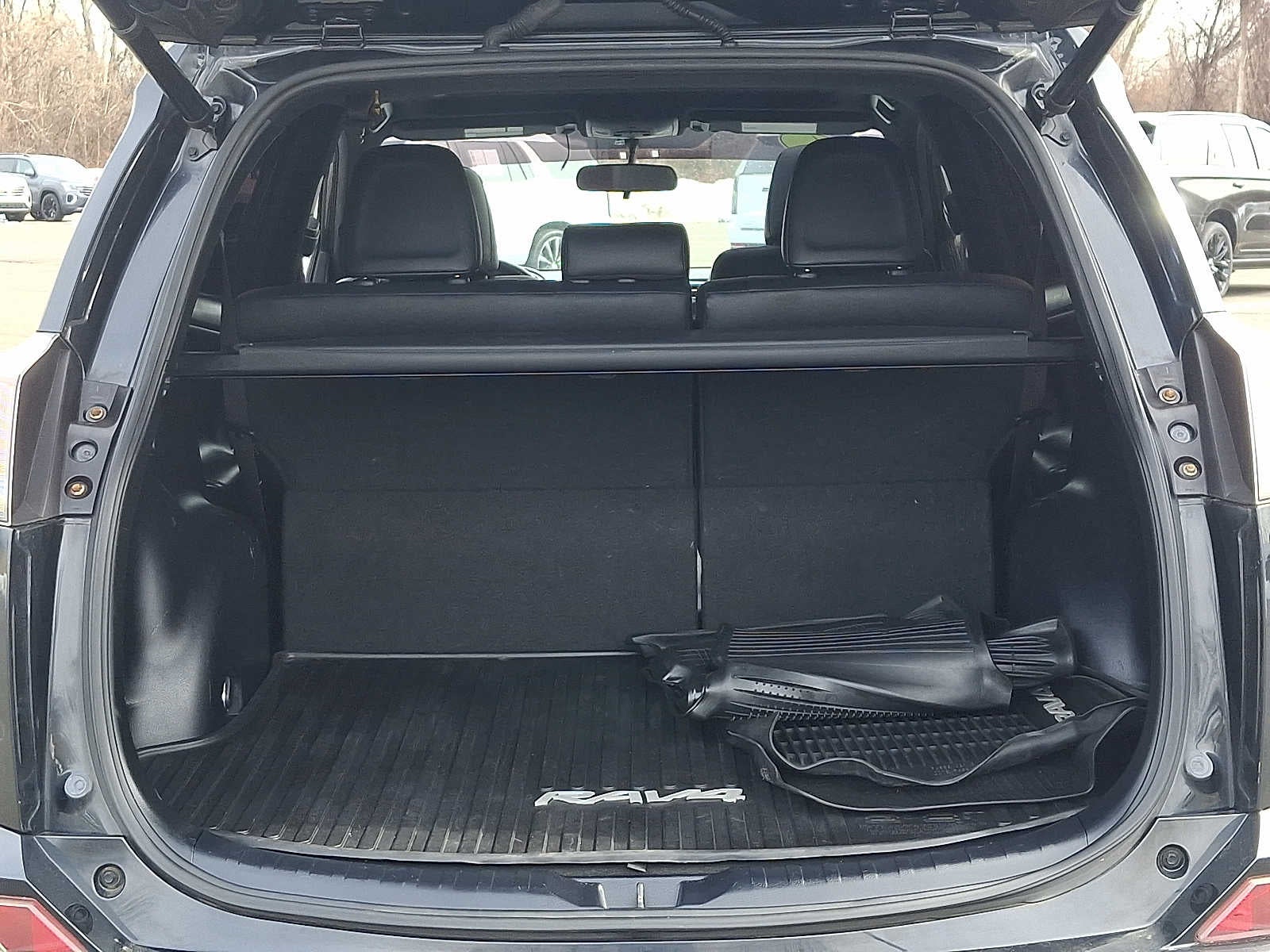 2016 Toyota RAV4 SE