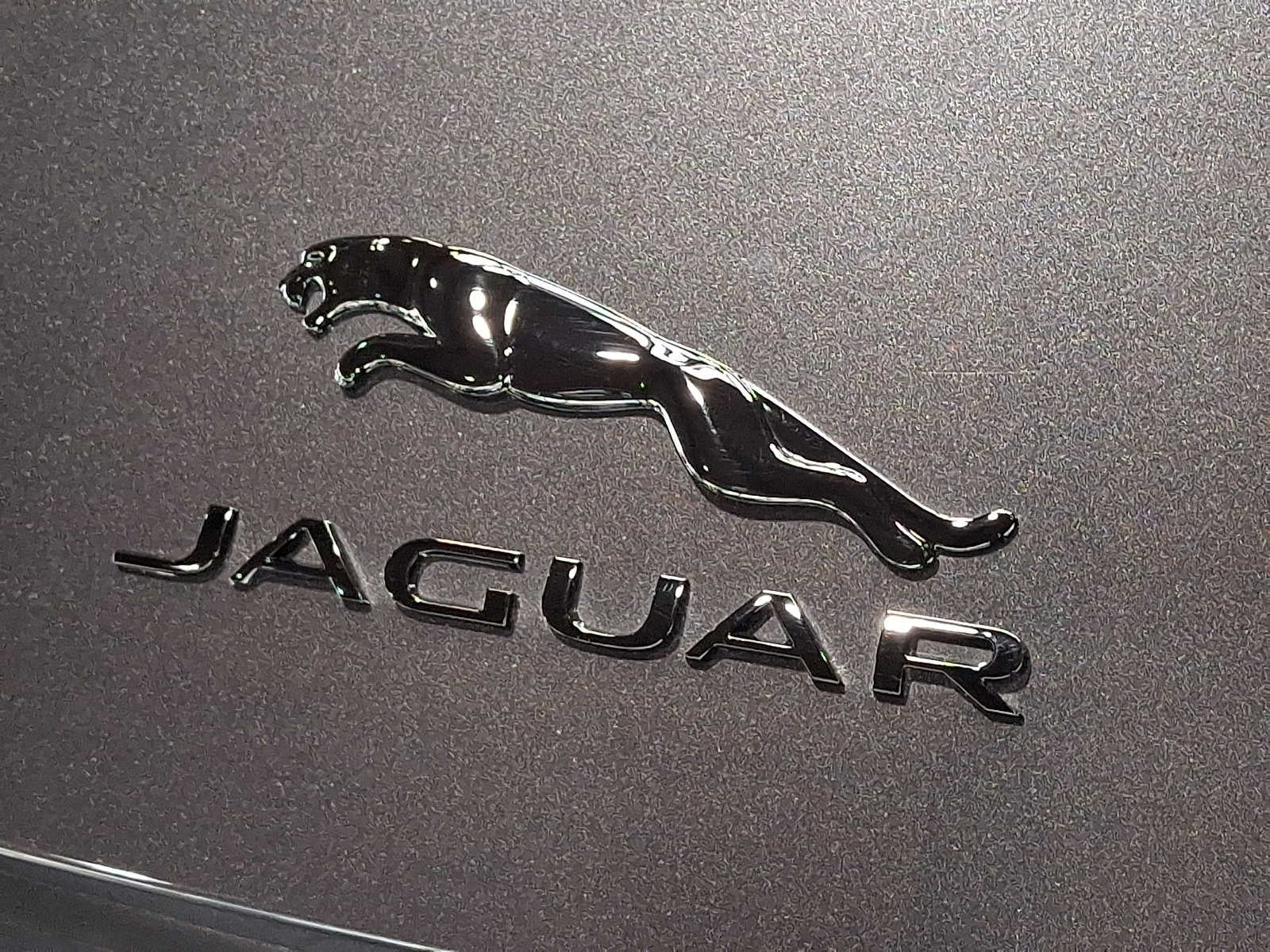 2023 Jaguar F-TYPE R-Dynamic