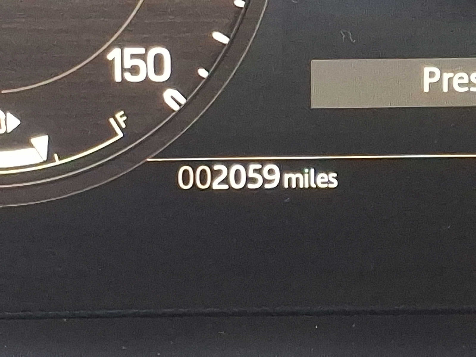 2025 Land Rover Defender S