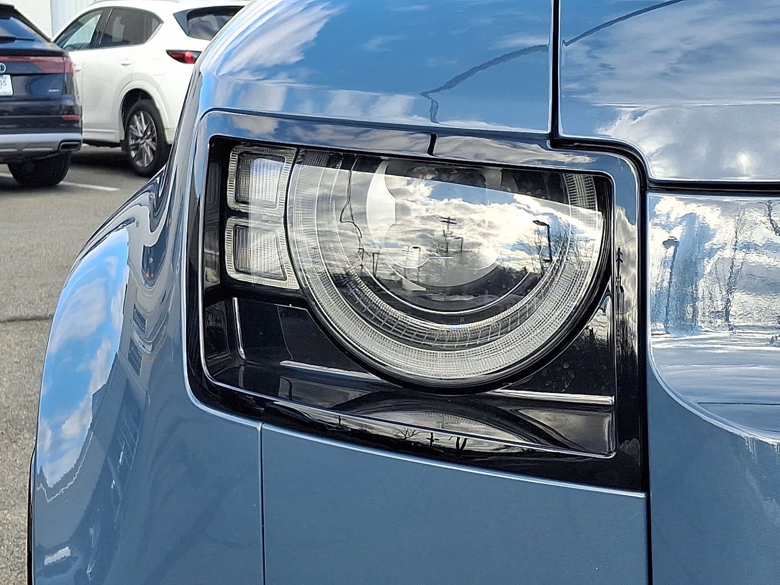 2025 Land Rover Defender S