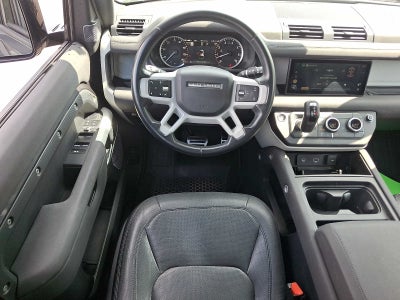 2023 Land Rover Defender SE