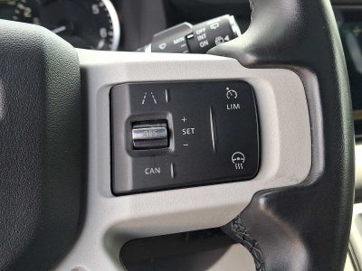 2023 Land Rover Defender SE