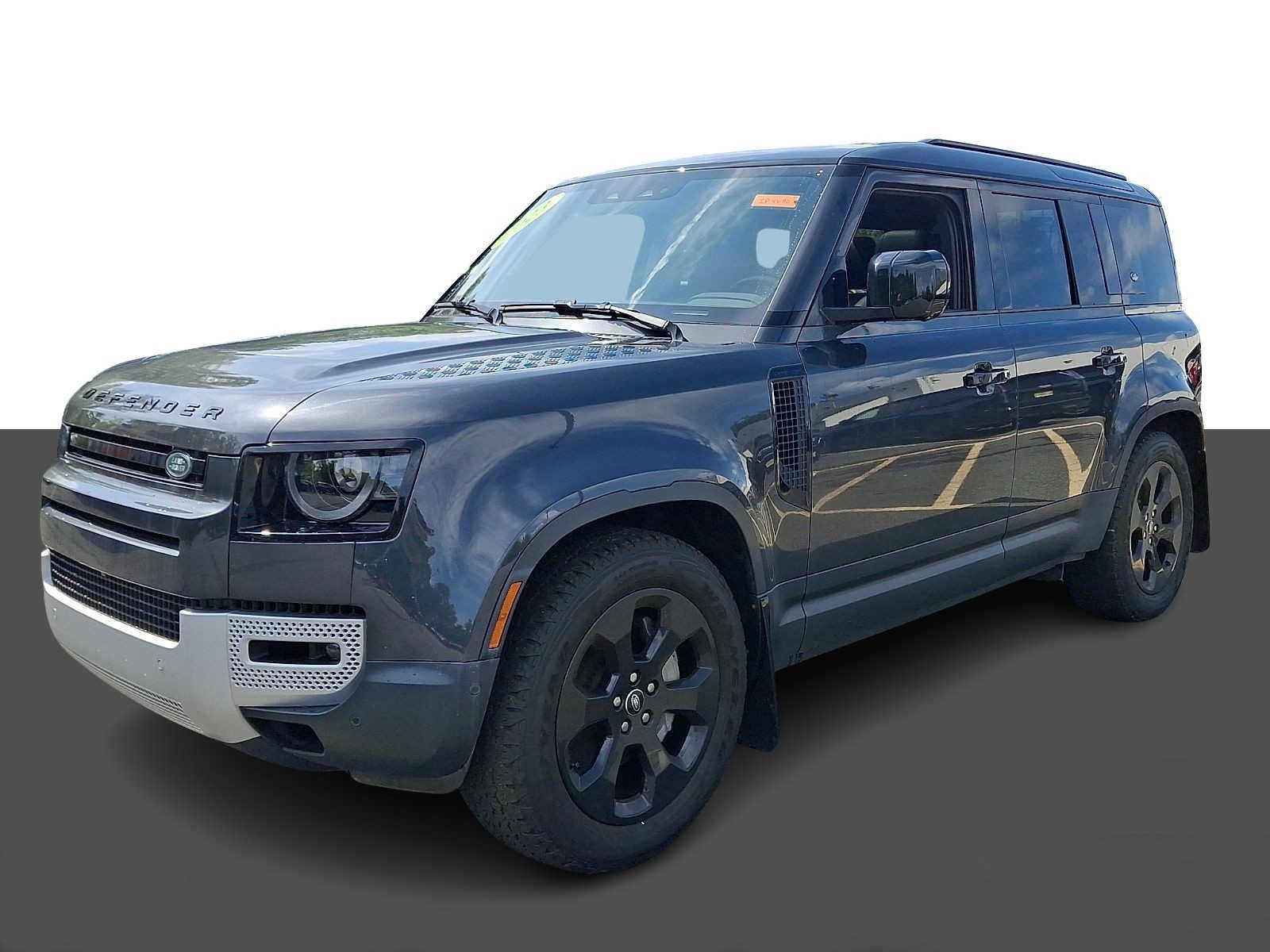 2023 Land Rover Defender SE