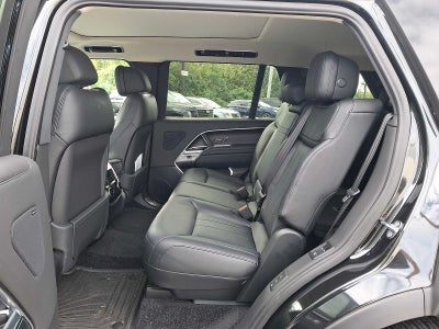 2026 Land Rover Range Rover SE